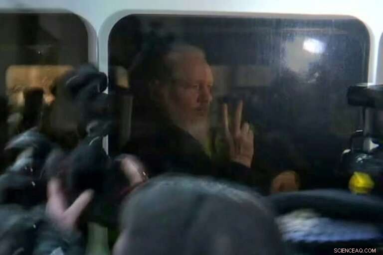 WikiLeaks Sets the Blueprint for 21st-Century Cyber-Leak Journalism