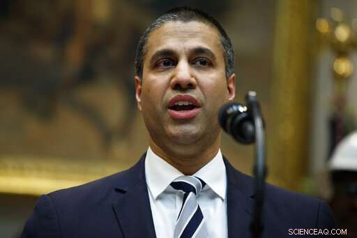 FCC Announces Major 5G Auction, Allocating $20B for Rural Broadband Expansion