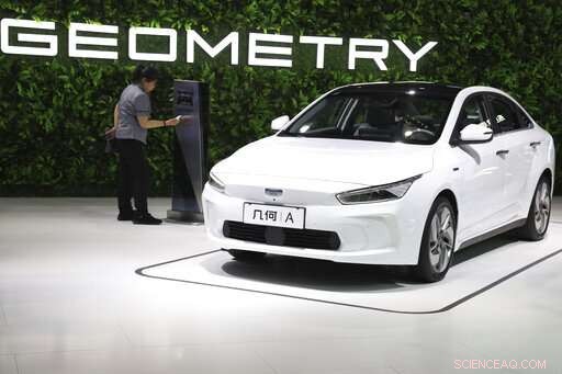 EV Makers Attract Chinese Buyers with Extended Range and Premium Features