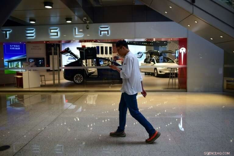 Tesla Investigates Vehicle Fire Incident in Shanghai