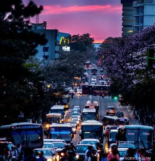 Costa Rica Sets Goal to End Fossil Fuel Use by 2050