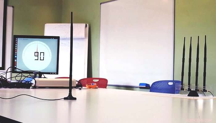 Millimeter‑Wave Networks: Seamlessly Merging High‑ and Low‑Frequency Advantages for Future Connectivity