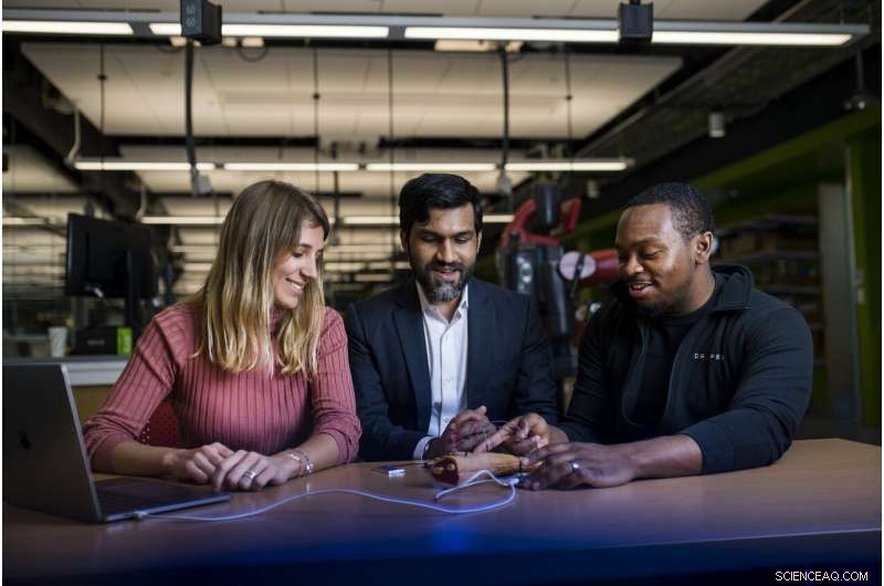 Researchers Pioneer Secure Transmission of Sensitive Personal Data from Wearables