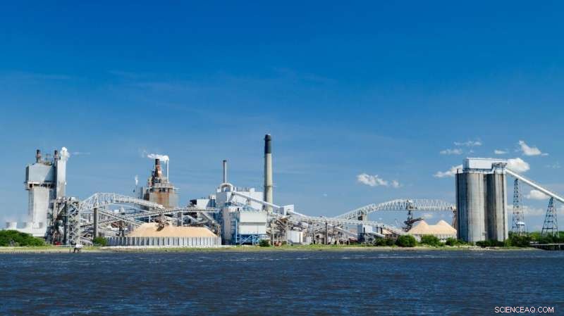 EPFL Researcher’s Model Cuts Paper Mill Water Use by 60%