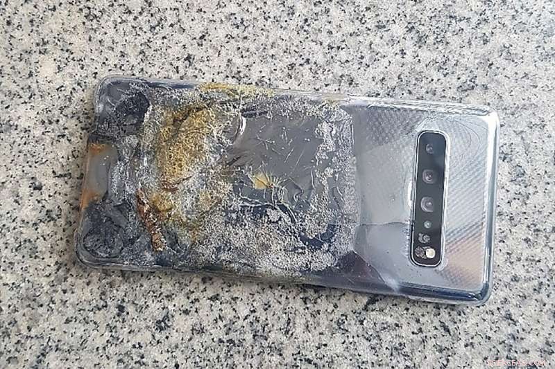 Samsung Denies Reports of Malfunctioning Galaxy S10 5G Phone Fire