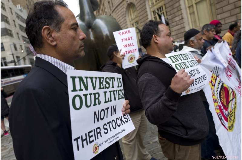 Uber and Lyft Drivers Rally Worldwide, Demanding Fair Wages