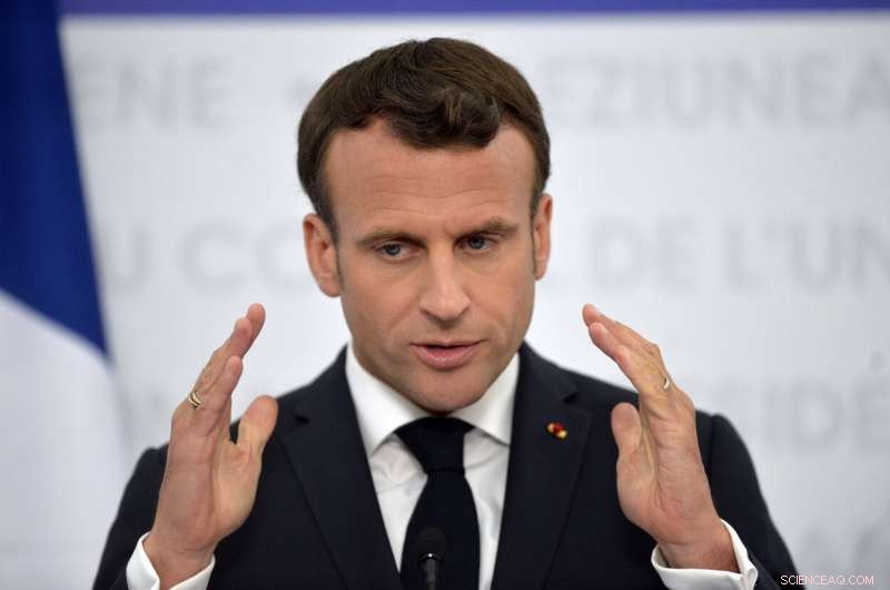 France Prepares New Facebook Rules Amid Zuckerberg s Visit