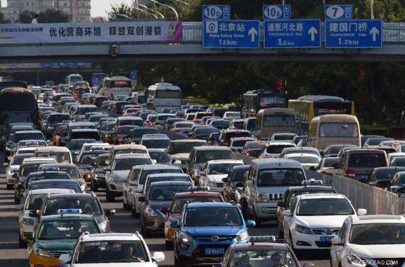 China s Auto Sales Drop 14.6% in April, Continuing Market Slump