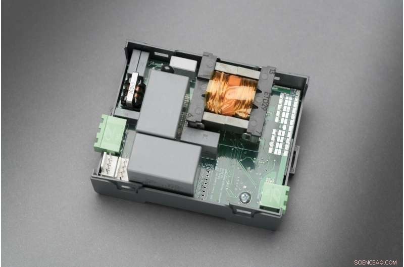 Long‑Lasting Power Supply Unit Extends Device Lifespan