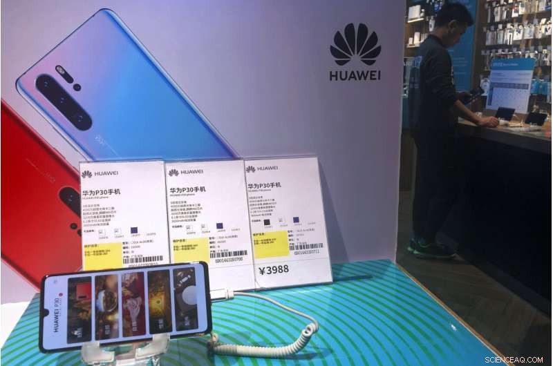 Huawei Faces Potential Loss of Google Services Amid US Trade Restrictions
