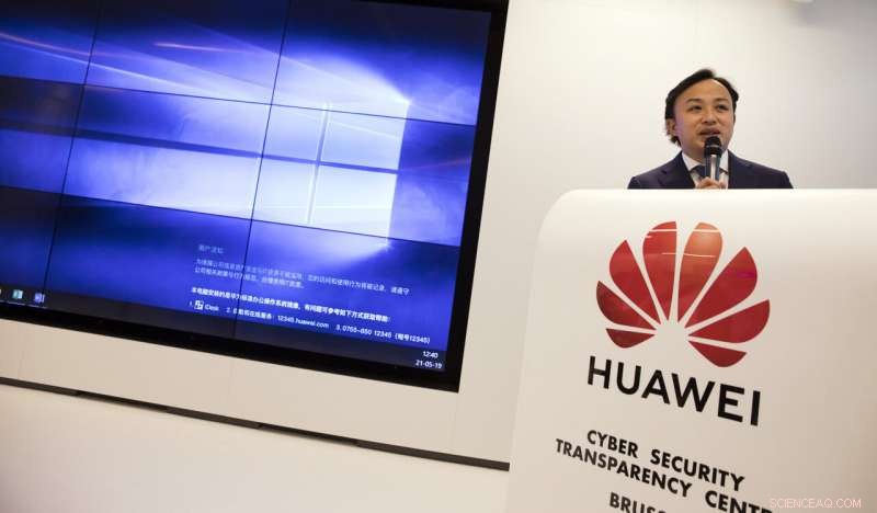 U.S. Delays Huawei Ban, Giving Tech Industry Time to Adapt