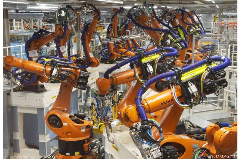 E‑Auto Boom: How the Shift to Electric Vehicles Could Impact Jobs in the Auto Industry