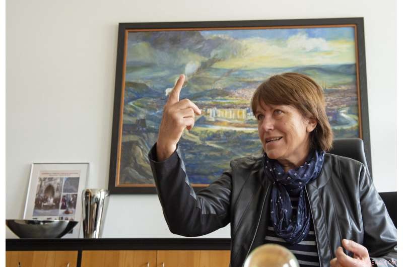 E‑Auto Boom: How the Shift to Electric Vehicles Could Impact Jobs in the Auto Industry