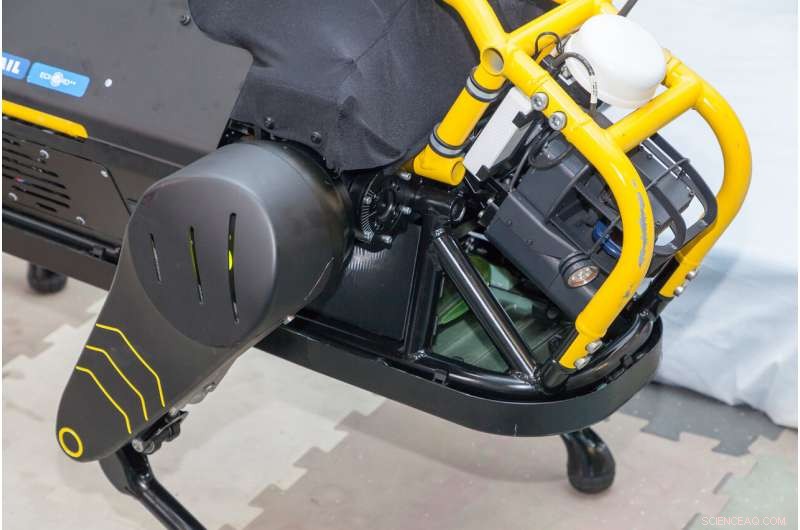 Italian Engineers Showcase HyQReal Robot’s Historic Flight‑Deck Lift of a Passenger Aircraft