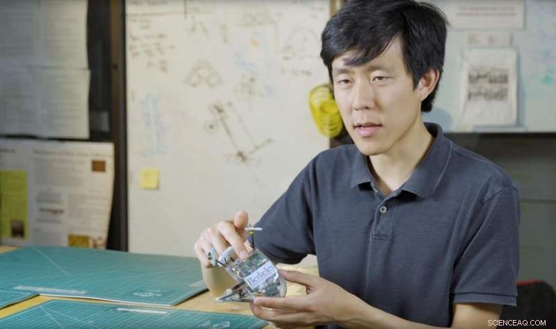 Army Project Unveils Agile Scouting Robots