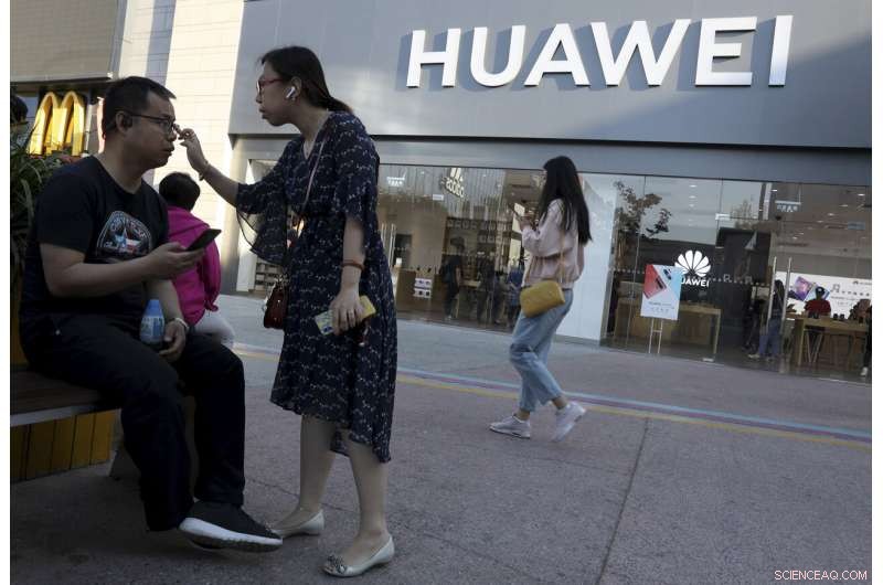 Tech Association Reconsiders Huawei Policy Amid Beijing s Strong Response