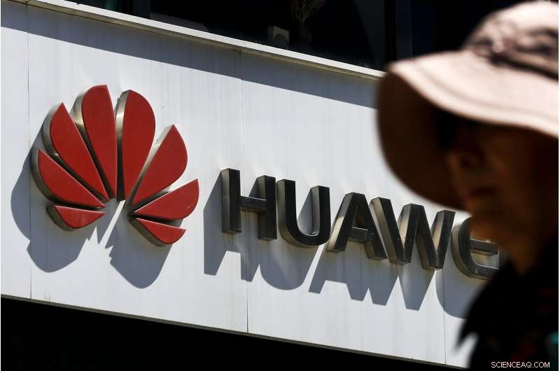Tech Association Reconsiders Huawei Policy Amid Beijing s Strong Response