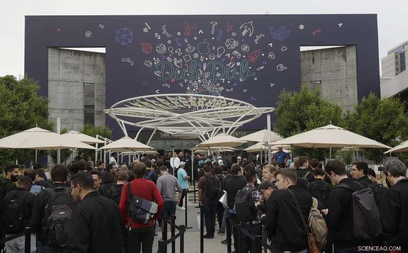 Apple Unveils New Software, Signals Shift Beyond iPhone Dominance