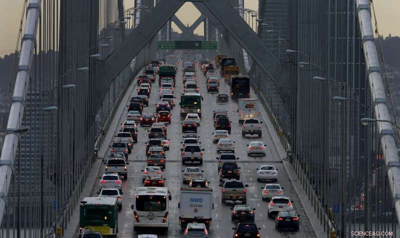 Automakers Call on California and Federal Govt to Reopen Mileage Negotiations