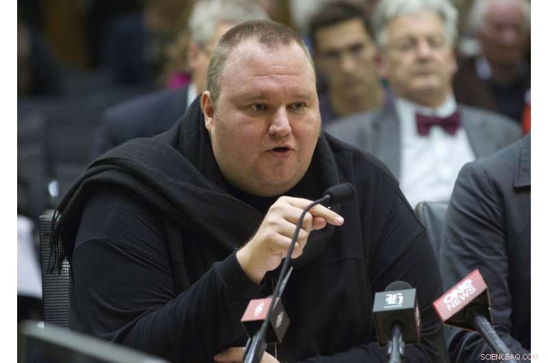 Kim Dotcom Battles U.S. Extradition in New Zealand s Highest Court