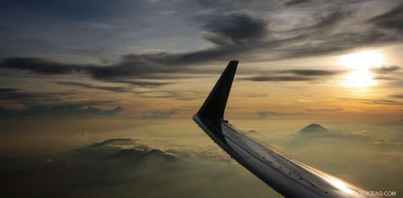 How Airlines Assess Safety Near Volcanoes: Qantas  Expert Decision-Making