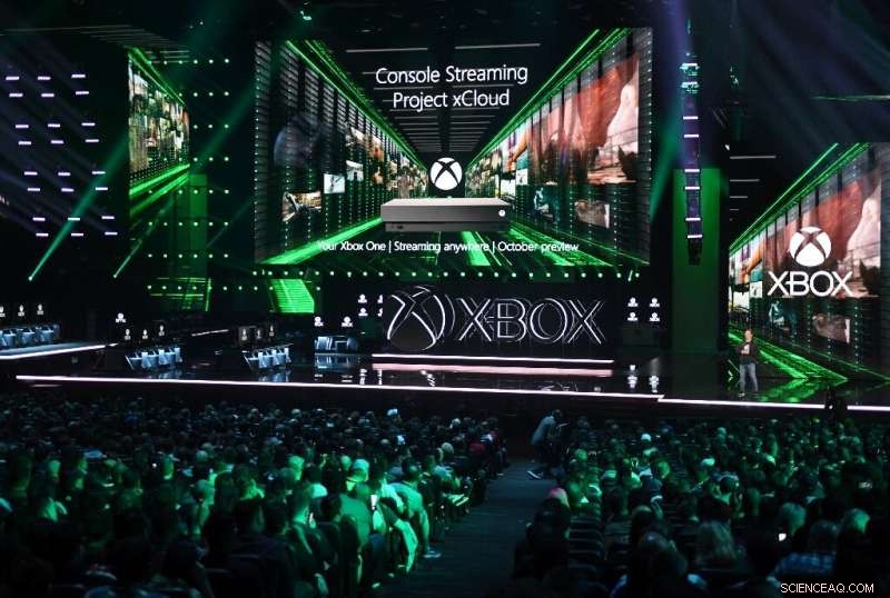 Microsoft Reveals First Look at Next-Gen Xbox Console
