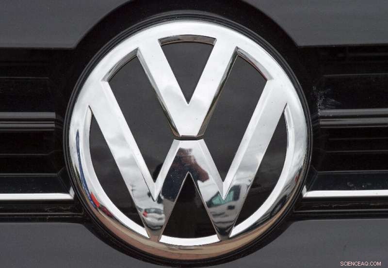 VW Chattanooga Plant Workers Vote Against Unionization Effort