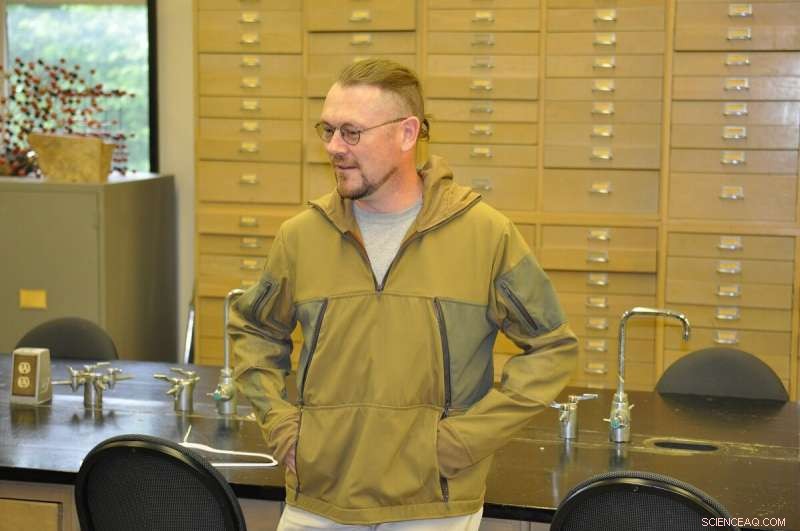 Breathable Lava Suits: Field-Validated by Volcanologists for Enhanced Protection