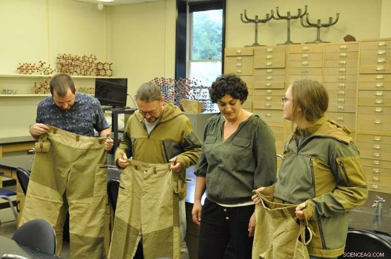 Breathable Lava Suits: Field-Validated by Volcanologists for Enhanced Protection