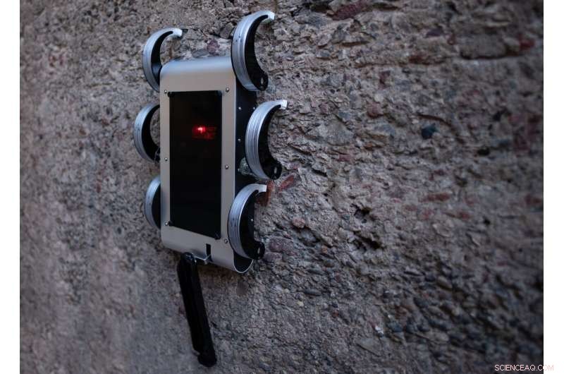 Boosting Vertical Mobility of RHex Hexapod with Microspine Technology