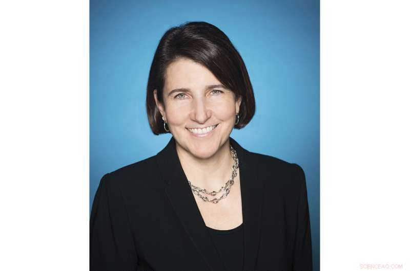 American Airlines CIO Discusses System Outages and Cybersecurity Threats