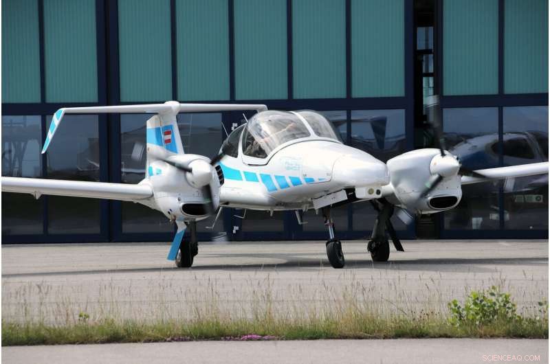 Vision-Assisted Autonomous Landing: A Successful Test of Automatic Navigation