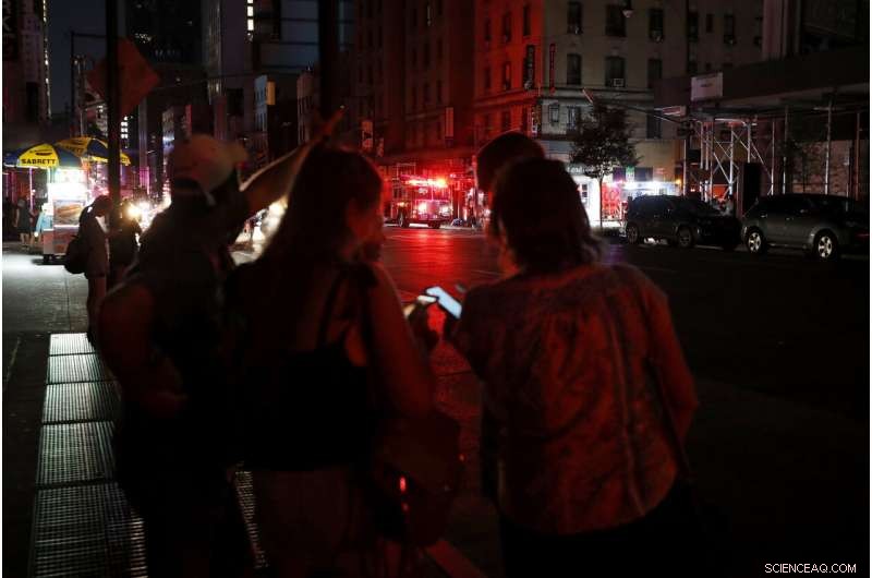 NYC Faces Widespread Power Outage, Thousands Left Without Electricity