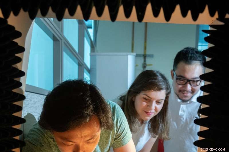 Vibration‑Powered Micro‑Robots the Size of a Tiny Ant