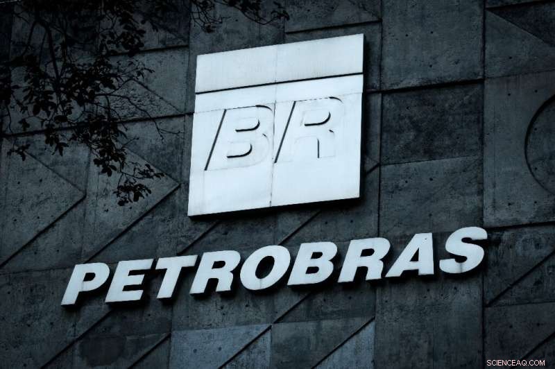 Petrobras Declines to Refuel Iranian Vessels Amid US Sanctions Concerns
