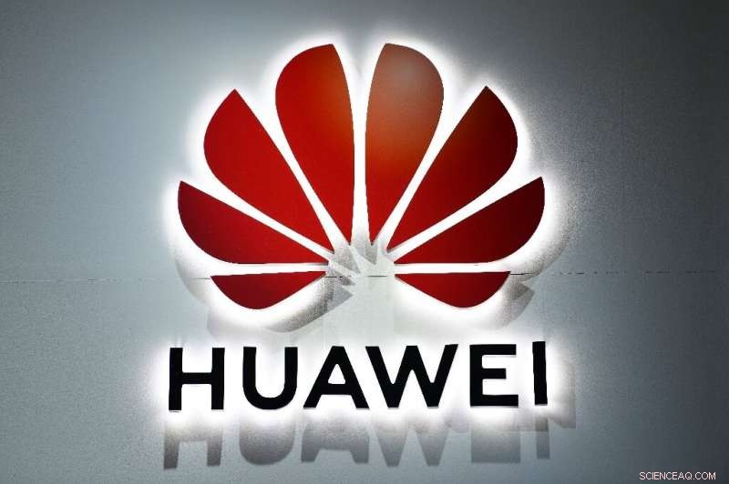 Huawei Secures Deal to Deploy 4G Wireless Networks in Northern Canada