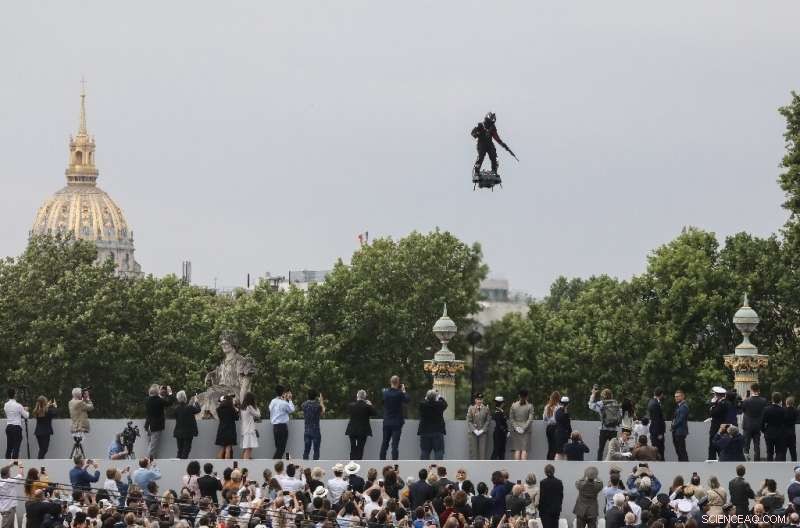 French Inventor Plans Jet-Powered Flyboard Journey Across the English Channel
