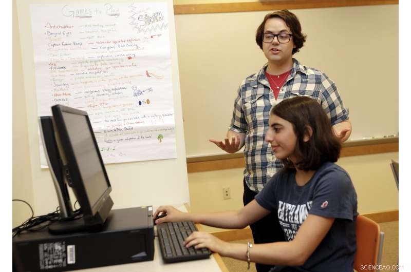 Hathaway Brown Pioneers U.S. Varsity Esports: First All‑Girls School to Do So