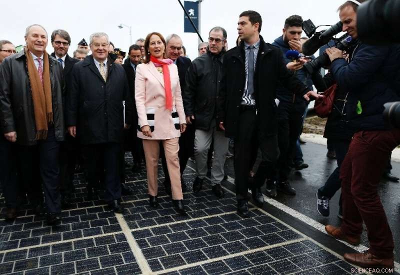 France Revives Ambitious Solar Road Initiative