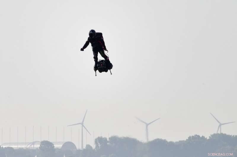 French Flyboard Maverick Sets Sights on New English Channel Crossing