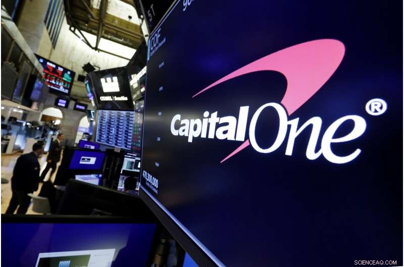 Congress Calls on Capital One and Amazon to Explain Data Breach