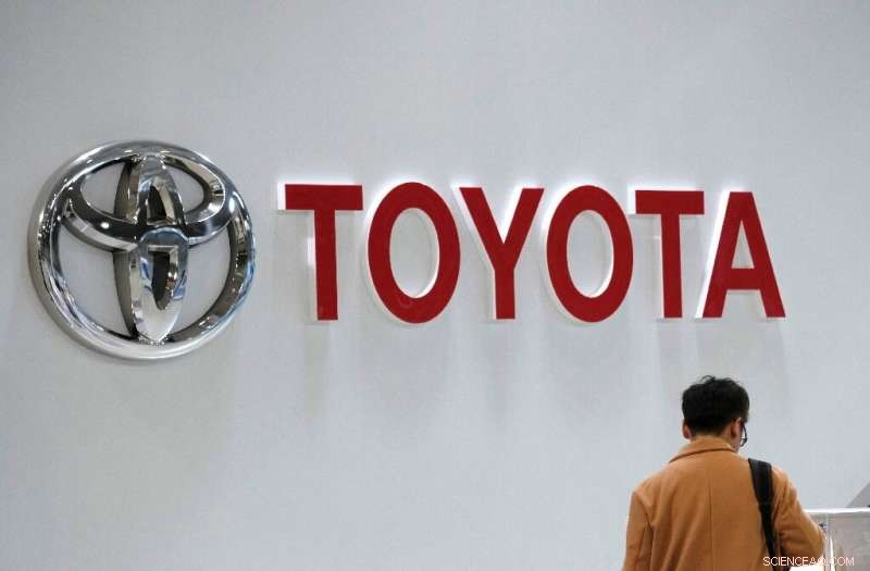 Toyota Reports 4% Rise in Q1 Net Profit; Full-Year Forecast Trimmed