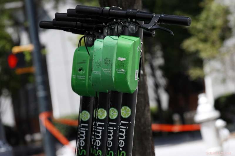 Atlanta Bans Nighttime Electric Scooter Rides After Fatal Accidents