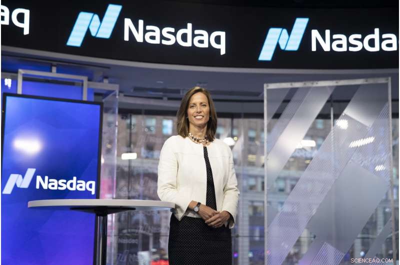 Why Stock Listings Are Declining: Nasdaq CEO Discusses a Shrinking Market