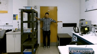 Assessing Warehouse Ergonomics: An Upcoming App Will Provide Real-Time Insights