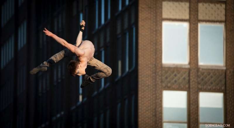 Montreal Revives Circus Tradition with Cutting-Edge Technology