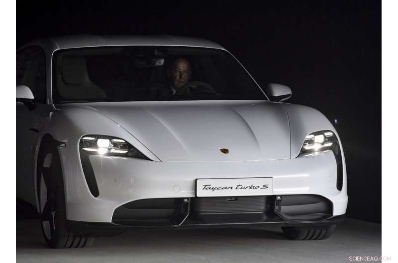 Climate Change & Trade Tensions Transform Frankfurt Auto Show