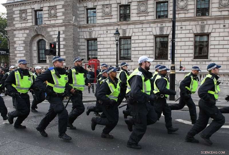 Facebook Partners with London Police to Counter Terrorist Live-Streaming