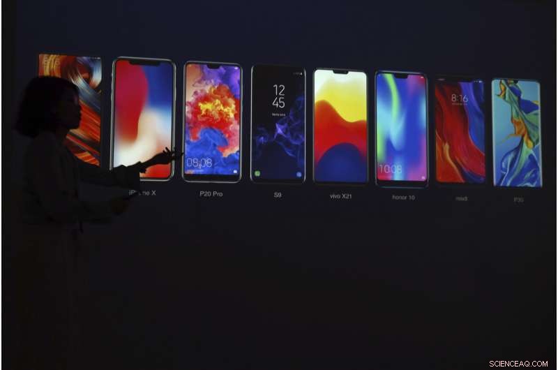 Huawei Thrives Amid U.S. Ban, Strengthening Its Global Tech Leadership