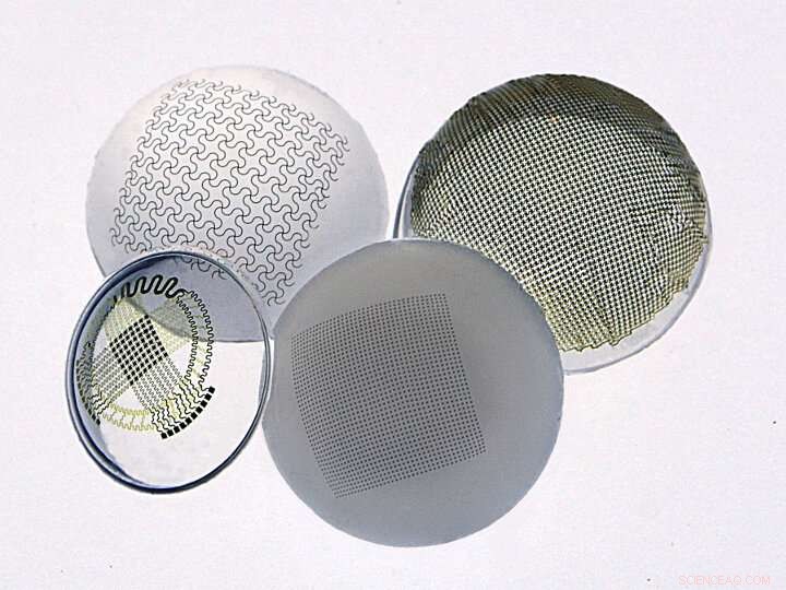 New Curved Electronics Manufacturing Technique Unveiled by University of Houston Researchers